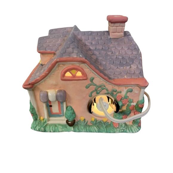 Cottontail Lane lighted  Cottage  cafe with box - Picture 3 of 6